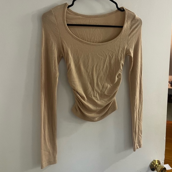 SHEIN Long Sleeve T - Picture 2 of 3